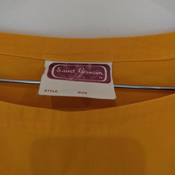 Vintage Yellow Crop Top - Picture 3 of 4